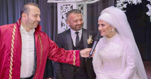 ​1043 çift evlendi