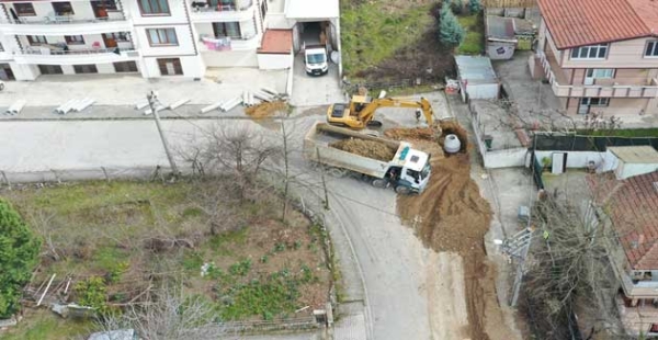 ​900 METRE HAT DÖŞENDİ