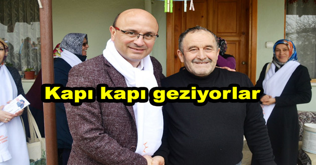 AK Altınova kapı kapı geziliyor