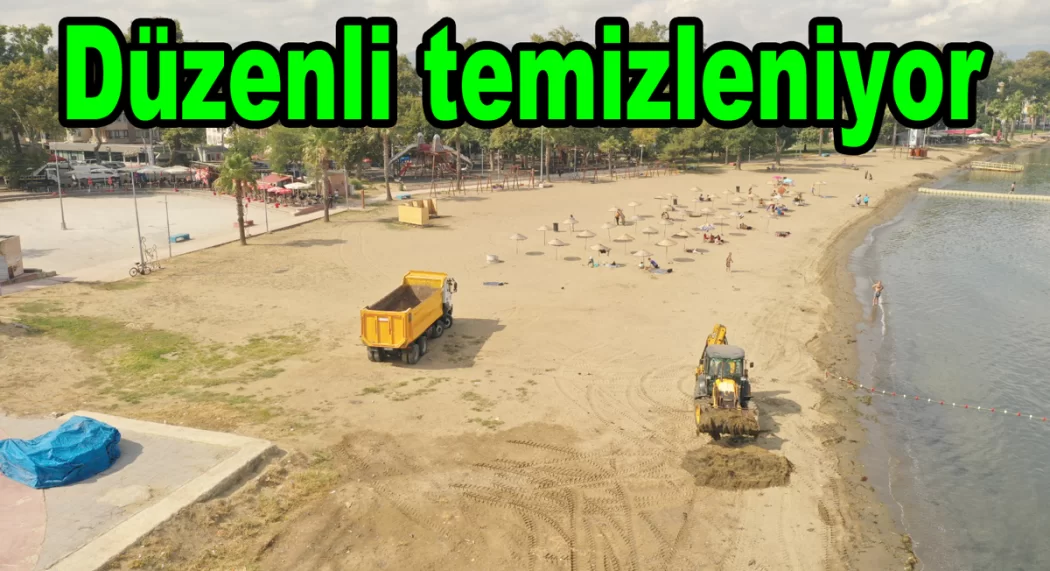 AKASYA PLAJI RUTİN TEMİZLENİYOR