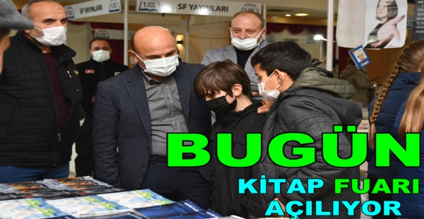ALTINOVA KİTAP FUARI AÇILIYOR