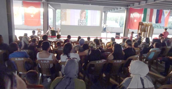 ALTINOVA’DA 2. ÇOCUK FESTİVALİ GERÇEKLEŞTİ