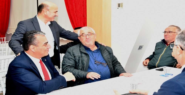 ALTINOVA’DA MUHTARLAR YEMEKTE BULUŞTU