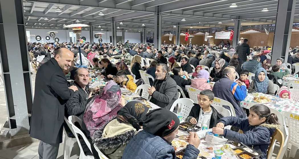 Altınova’da Ramazan bir başka güzeldi