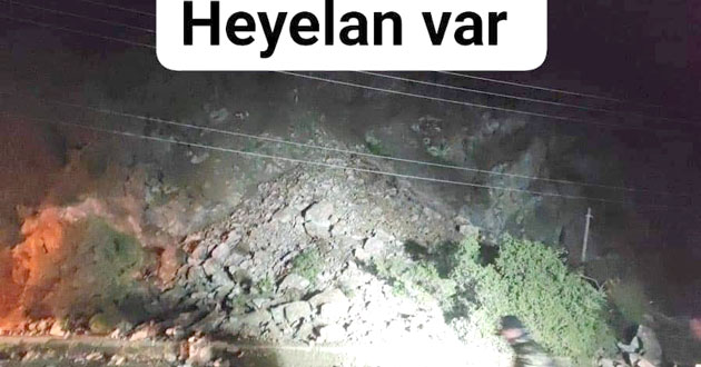 Armutlu yolunda heyelan oldu