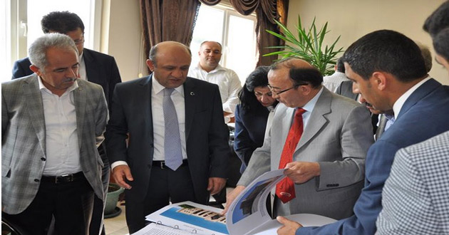 Bakanı Fikri IŞIK’tan Üniversiteye Ziyaret