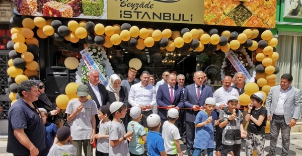 BEYZADE İSTANBULİ AÇILDI