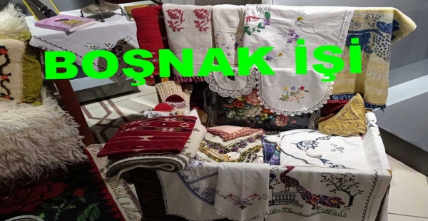 BOŞNAK KIYAFETLERİ SEGİLENİYOR