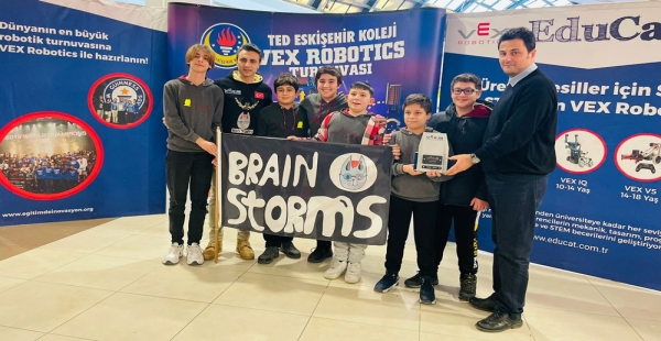 BRAİN STORMS ÖDÜLE DOYMUYOR