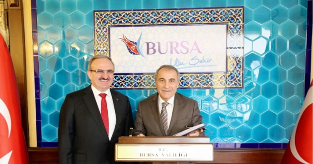 Bursa Valisinden Yalova Valisi Cebiroğlu'na  Tam Destek