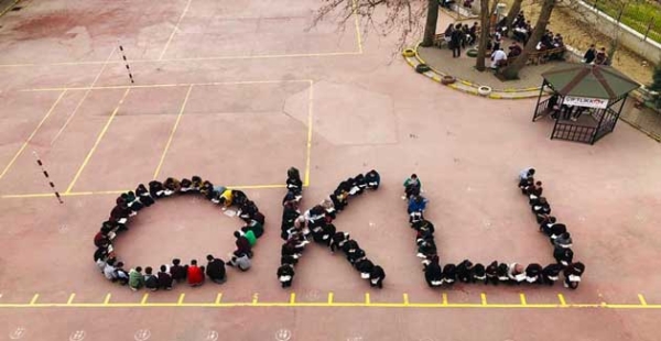 ​ÇİKO’DA HERKES KİTAP OKUDU