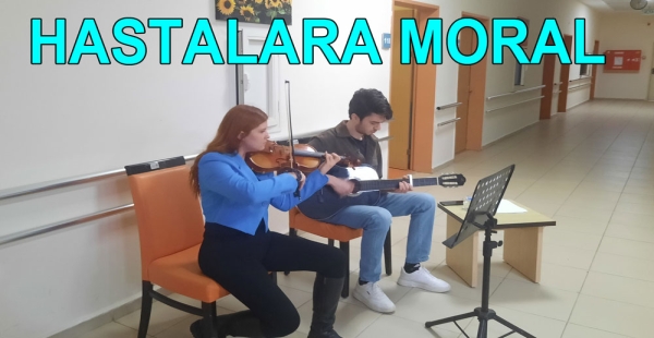 ÇINARCIK’TA HASTALARA MÜZİK DİNLETTİLER