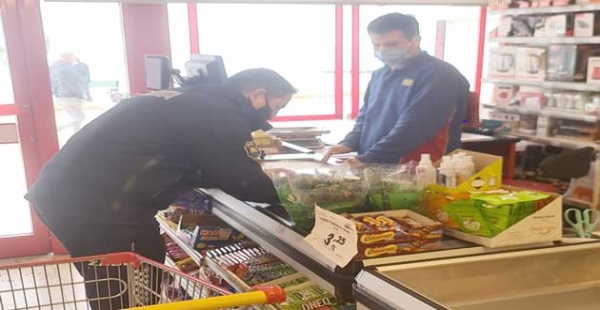 ​ÇINARCIKTA ZABITA DENETLİYOR