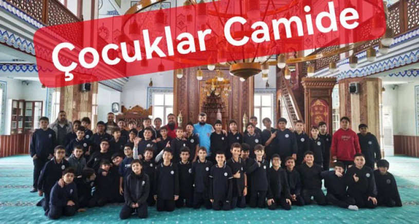ÇOCUKLAR YALOVA’DA CAMİDE!