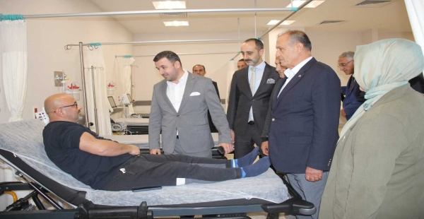 CUMHUR İTTİFAKI HASTANEDE
