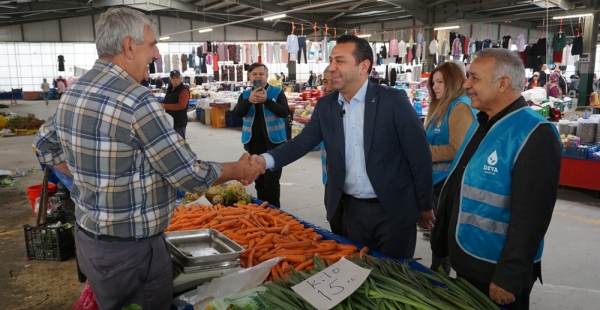 DEMİRHAN ARMUTLU PAZARINDA