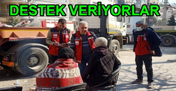 DEPREMZEDELERE PSİKOLOJİK DESTEK VERİYORLAR