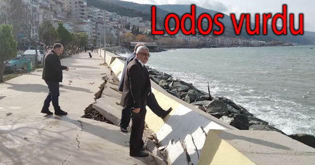 Fırtına Esenköyü de vurdu