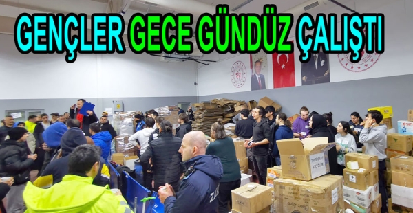 GENÇLER DEPREMZEDELER İÇİN YARDIMA KOŞTU