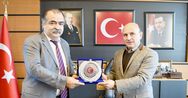Gümrük Müdüründen Oral'a ziyaret