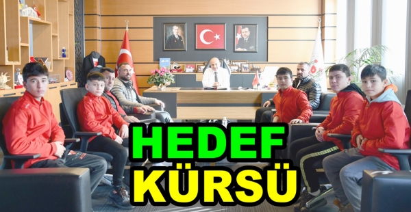 GÜREŞÇİLER  MİNDERDE İDDİALI