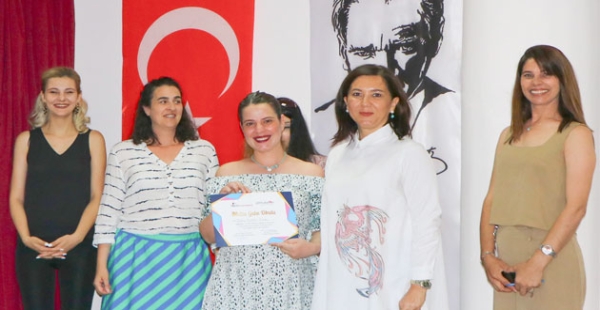HAMİLELER BELGELERİ ALDI