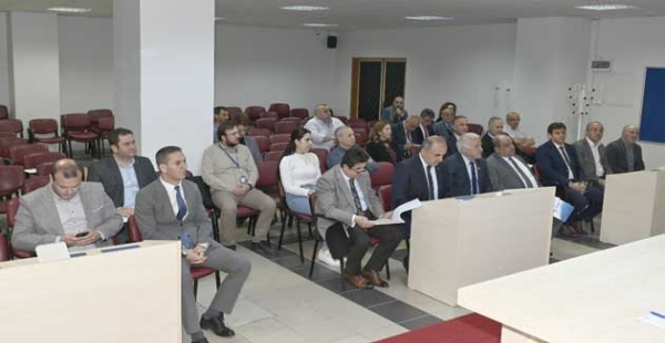 ​İSTİHDAM İÇİN TOPLANDILAR