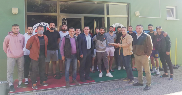 İYİ PARTİ’DEN YALOVASPOR’A ZİYARET