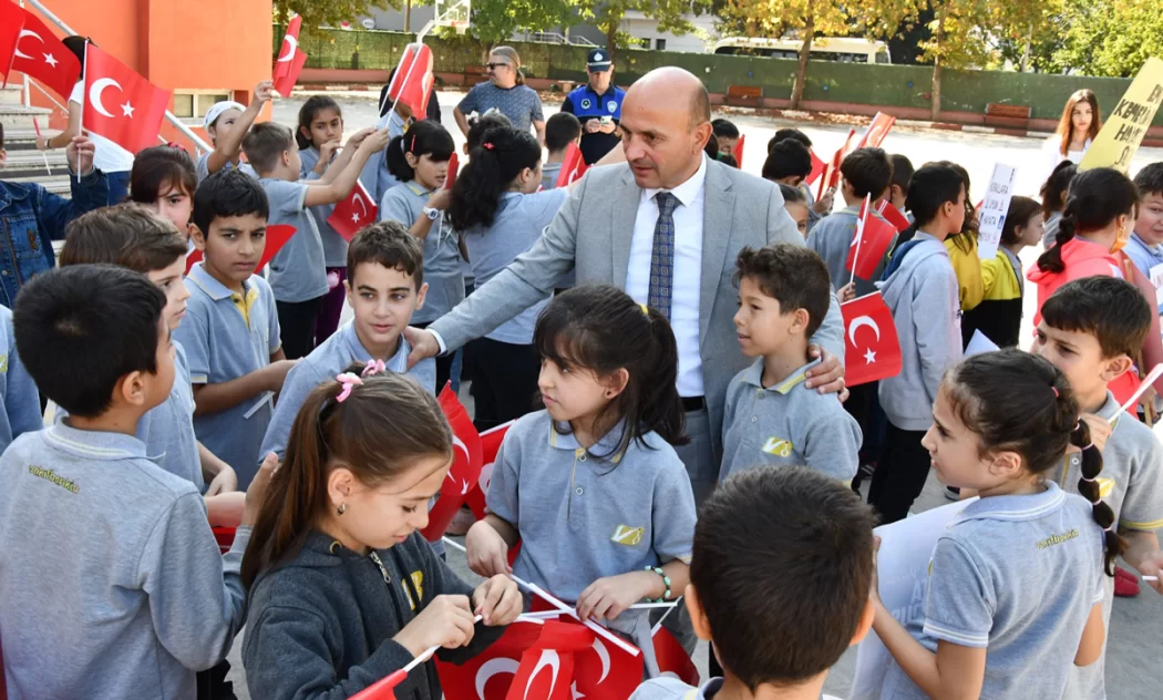 İYİ TATİLLER DİLİYORUM