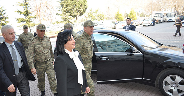 JANDARMA KOMUTANI YÖRÜK YALOVA'DA BİRLİKLERİ DENETLEDİ