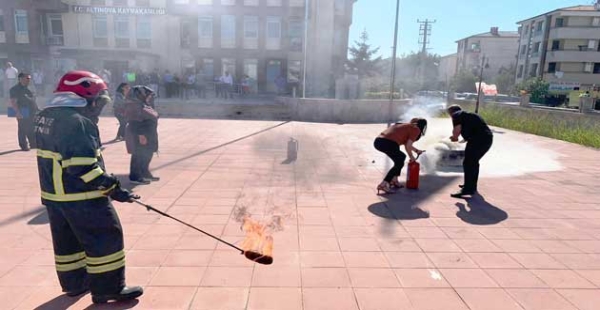 KAYMAKAMLIKTA GERÇEĞİ ARATMAYAN TATBİKAT