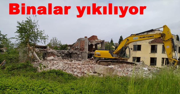 Kaytazdere 'de metruk binalar yıkılıyor