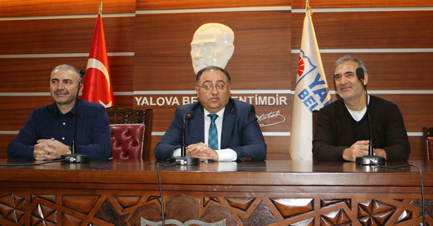 KİRAZLI SANAYİ SİTESİ ESNAFI BAŞKAN SALMAN’I ZİYARET ETTİ