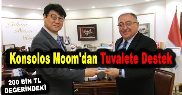Konsolos Moom'dan Tuvalete Destek