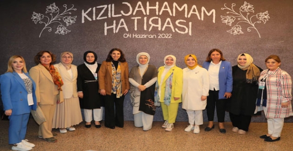 MELİHA AKYOL ERDOĞAN İLE GÖRÜŞTÜ