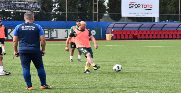 METİN ORAL ANTREMANA ÇIKTI