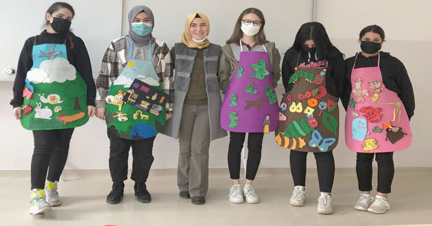 ​Mutfak önlükleri hikaye anlatıyor