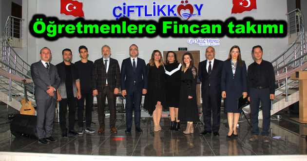 Öğretmenlere Fincan takımı