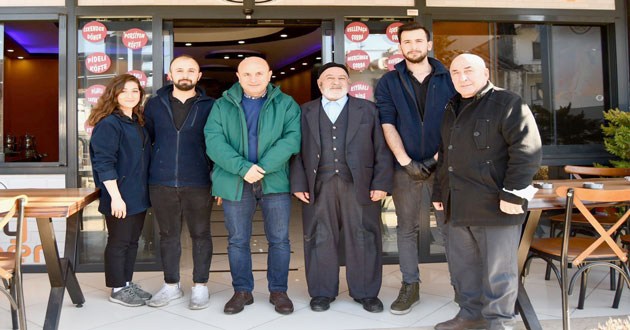 Oral esnafı geziyor