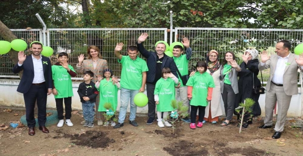 ÖZEL ÇOCUKLAR İÇİN FİDAN DİKİLDİ