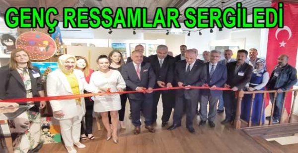 RENKLERİN BULUŞMASI 2 HAYRAN BIRAKTI