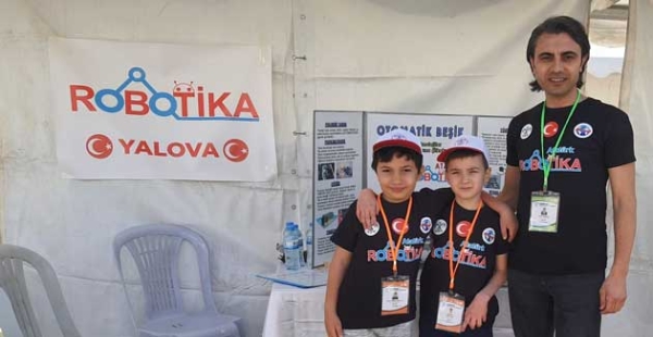ROBOTİKA YALOVA'YI TEMSİL EDİYORLAR