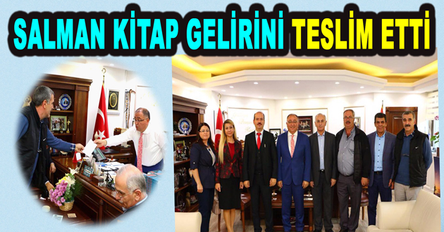 SALMAN KİTAP GELİRİNİ VAKIF YÖNETİCİLERİNE TESLİM ETTİ