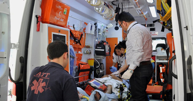 Sandık Görevlisi Sandık Başında Kalp Krizi