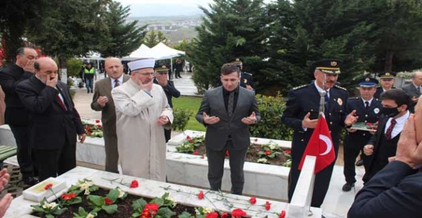 ŞEHİT POLİSLER UNUTULMADI