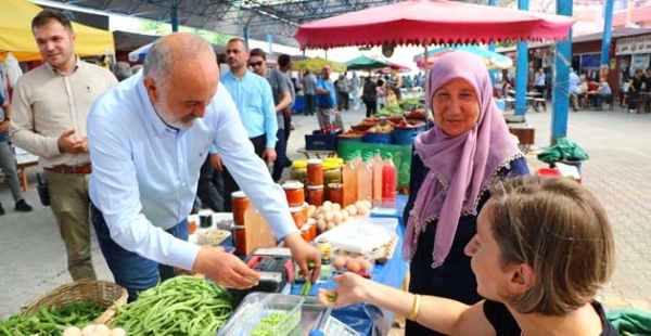 SİLPAGAR ESNAFLA BAYRAMLAŞTI