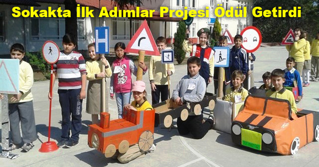 Sokakta İlk Adımlar Projesi Ödül Getirdi