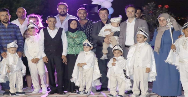 SUBAŞINDA 30 ÇOCUK SÜNNET OLDU