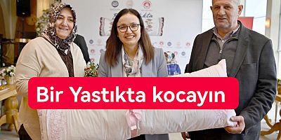 40 YIL BİR YASTIKTA KOCAYIN