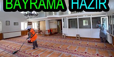 ALTINOVA’DA CAMİLER BAYRAMA HAZIR